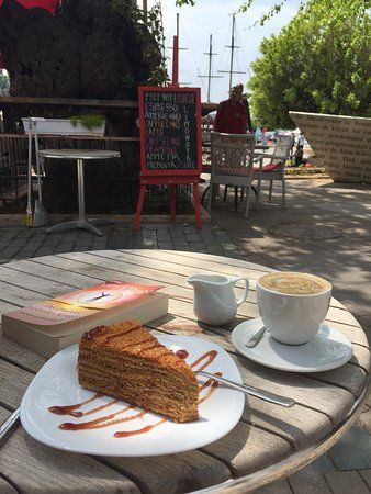 Mira Coffee